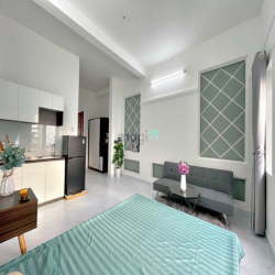 Căn hộ bancol full nt Ngay Âu Cơ - Trịnh Đình Trọng- Đại Học Văn Hiến