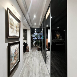 Bán Dragon Village, 1 Trệt 2 lầu Căn Góc Đường 30M- 177m2 , Giá 11.8 T