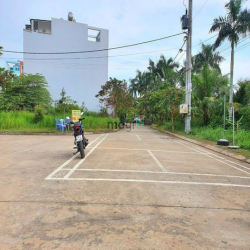 Bán đất 418m2/ giá 7 tỷ 2 . hẻm  53 Đường 8 Lò Lu , Trường Thạnh, Q9