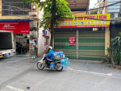 Cho thuê nhà làm văn phòng , phụ tùng , buôn bán