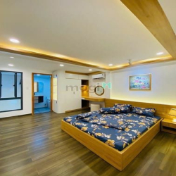 Bán Nhà Phố Đẹp Đường 10m Thông Cách Mạng Tháng 8, Phường 05, Tân Bình