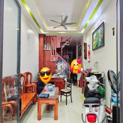 Hai mặt hẻm 8m thông - Vừa ở vừa kinh doanh - 5 Tầng - 75M2