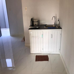 Tìm 1 bạn nữ ở ghép Q9, ưu tiên sạch sẽ ít đồ