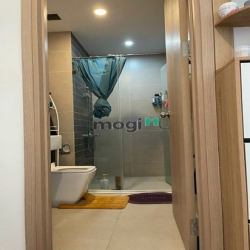 Kẹt Tiền Bán Gấp OT 37.2m2, FULL Nội Thất, View Quận 1 Ngắm Pháo Hoa