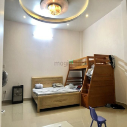 Bán nhà Mới đẹp, Gần Công viên Sinh Thái, Hóc Môn, 90m2