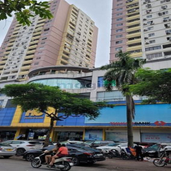 Bán gấp căn hộ Hà Thành Plaza Thái Thịnh, tầng cao đẹp 68m2 Giá 2.8 tỷ