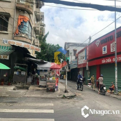 Cho thuê nhà GÓC 2MT Vũ Huy Tấn, Phường 3, Quận Bình Thạnh, 225m2.