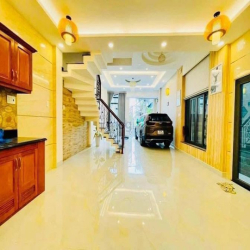 Bán nhà đẹp hẻm xe hơi 106/11 Đường số 14, P8, Gò Vấp (Quang Trung)