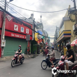 Cho thuê nhà GÓC 2MT Vũ Huy Tấn, Phường 3, Quận Bình Thạnh, 225m2.