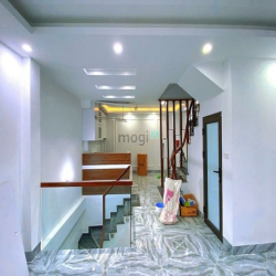 Bán nhà Đội Cấn, Ba Đình, Nhà mới, Ở ngay, 48m2 5 Tầng, giá 5.95 tỷ