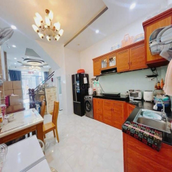 Nhà mới đẹp 3 tầng, HXH Dương Cát Lợi Thị trấn Nbe. 4*14, 5,4 tỷ.