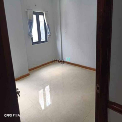 Bán Nhà ĐG. Phan Văn Hớn , Hóc Môn . 60m2/1ty350 1T1L 3PN 3WC , SHR