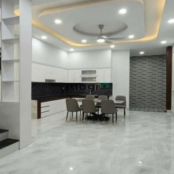 Nhà giá tốt ở An Dương Vương, p16, Q8, 58.5m2, 2tỷ300, sỗ sẵn