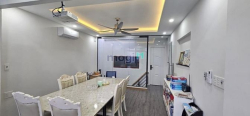 Bán gấp nhà Mặt tiền Tam Đảo Q10 58m 2 tầng 4.2x13.8 nhỉnh tỷ cực rẻ.