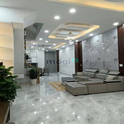 Nhà giá tốt ở An Dương Vương, p16, Q8, 58.5m2, 2tỷ300, sỗ sẵn