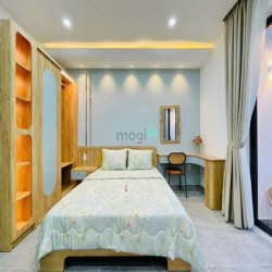 Chính chủ ra gấp nhà Trần Hưng Đạo,P11,Q5, 70m2, 2tỷ950, sổ hồng riêng