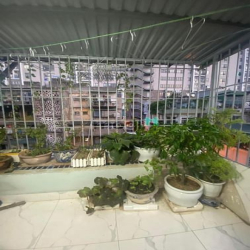 Bán Căn Hộ Lô Góc 3 Thoáng Tập Thể C4 Thành Công Đê La Thành,Ba Đình