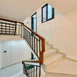 Bán nhà hẻm 3m Quag Trug, P.10, 3,7 x 13, 1T,1L,1L,ST 3PN giá 4.88 tỷ