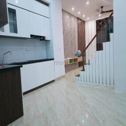 Bán nhanh nhà ngõ Láng Hạ, giá 6.9 tỷ, 52m2x4T, có sân rộng, ẢNH THẬT