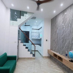 Bán nhanh nhà ngõ Láng Hạ, giá 6.9 tỷ, 52m2x4T, có sân rộng, ẢNH THẬT