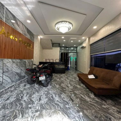 Bán nhà đường nội bộ 8m 451/ Tô Hiến Thành, P.14, Q10.