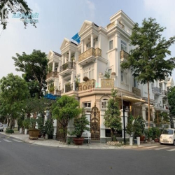 Biệt thự Đặng Thùy Trâm rộng 15m 240m2 5lầu mái Thái view sông 27.5 tỷ