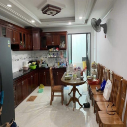 Nhà 4 tầng HXH dân trí cao, an ninh TX33, Thạnh Xuân, 66m2, nhỉnh 5Tỷ