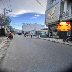 Hẻm 10m - 4 Tầng - 5m x 13,5m - kinh doanh đỉnh - Ngay công viên