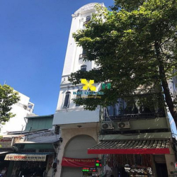 Ưu đãi tháng 1- MBKD quận 1, 4*18m, lề đường rộng, sầm uất gần Bitexco