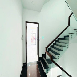 Nhà Phố Hiện Đại mặt tiền hẻm xe hơi 6m Đào Tông Nguyên TT Nhà Bè