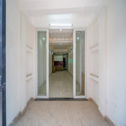 CMT8 - HXH 7 Chỗ Hẻm Thông - 64M2 - Nhà Mới ĐẸP BTCT.
