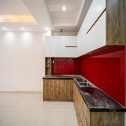CMT8 - HXH 7 Chỗ Hẻm Thông - 64M2 - Nhà Mới ĐẸP BTCT.