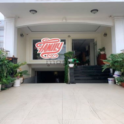 Bán khách sạn mặt tiền đường số, Hoàng Hữu Nam, Thủ Đức, 204m2, 6 tầng