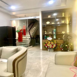 Bán Nhà Phố Trung Kính. Cầu Giấy. Vỉa Hè. Phân Lô. DT 56M. Giá 23 Tỷ