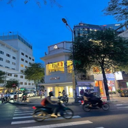 Bán Nhà Góc 2 MẶT TIỀN LÊ THÁNH TÔN - PASTEUR Quận 1 ngang 8m