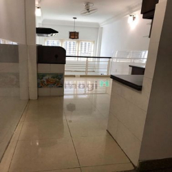 Ngộp quá, gấp bán, Nguyễn Đình Chiểu, Q3, 5 tầng, 3PN, chỉ nhỉnh 6 tỷx