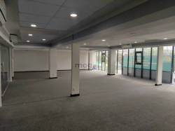 Văn phòng MT lưong định phù hợp nhiều loại KD ở q2