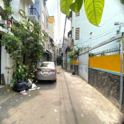 Bán lô Đất 677m2 Ngang 25m HXH Phan Văn Trị Bình Thạnh Giá 24 tỷ