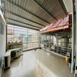 Kẹt Tiền Bán Nhà 1 Lầu 62M2 QUANG TRUNG GV 980TR SHR Hẻm 5M