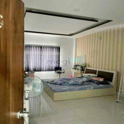 Bán nhà đẹp MT đường 14m khu Tên Lửa 4x20m 4 tầng+lửng NGAY CÔNG VIÊN
