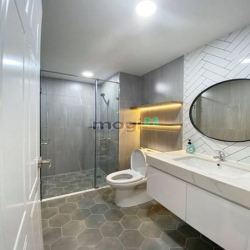 Chính chủ cần bán căn hộ Emerald Celadon City, 71m2, 2PN, 2WC