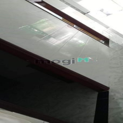 Cần ra đi can nhà tâm huyết. Ngang12×50 mặt đường lớn gần trường học c