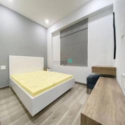 Chính chủ cần bán căn hộ Emerald Celadon City, 71m2, 2PN, 2WC