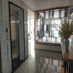 Căn hộ dịch vụ trung tâm Q7, 38Phong, thu nhập 230tr/thang, Bán 36.5ty