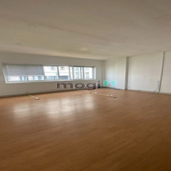 Cho thuê văn phòng trung tâm Quận 4