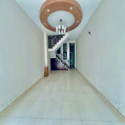 Nhà bán P.Tân Biên 3,5tỷ ngay chợ Tân Biên đường thông bàn cờ 4PN 60m2