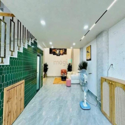 Bán nhà Hẻm 6m Lê Đức Thọ, P13, GV, 4.5 x 9.5m, 5 tầng, giá: 6.5  tỷ