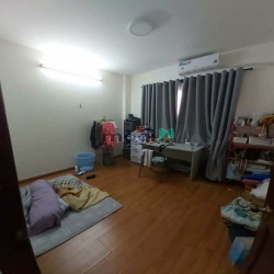 Bán căn hộ Khánh hội 2, Q4, 82m2, đã có sổ Hồng, 3,1tỷ