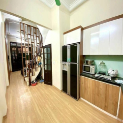 Bán nhà Phùng Chí Kiên - Ô tô đỗ cửa - 40M - 4 Tầng - 11,5 Tỷ