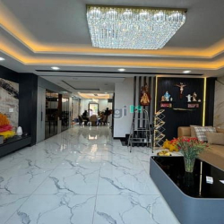 Cần bán nhà giá còn thương lượng